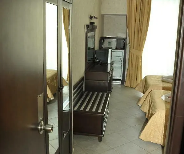 Sweet Boutique Hotell 3*